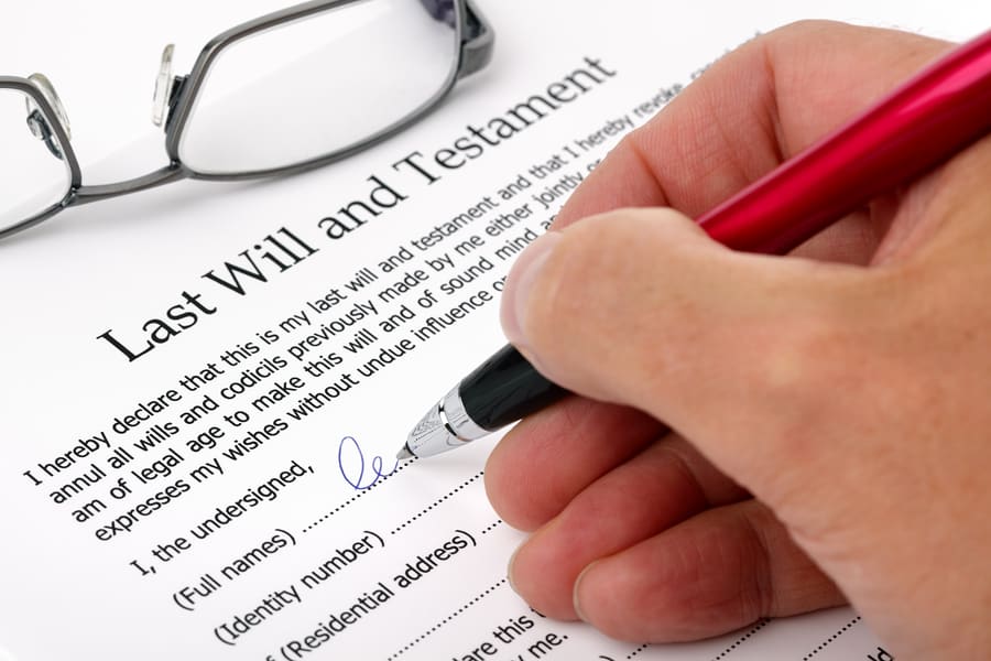 How to Create a Last Will and Testament Under Arizona Law